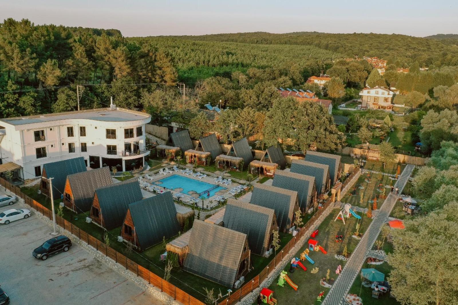 Kerpe Bungalov Hotel Kandıra エクステリア 写真