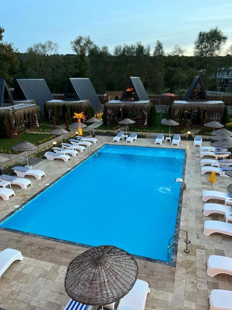 Kerpe Bungalov Hotel Kandıra エクステリア 写真